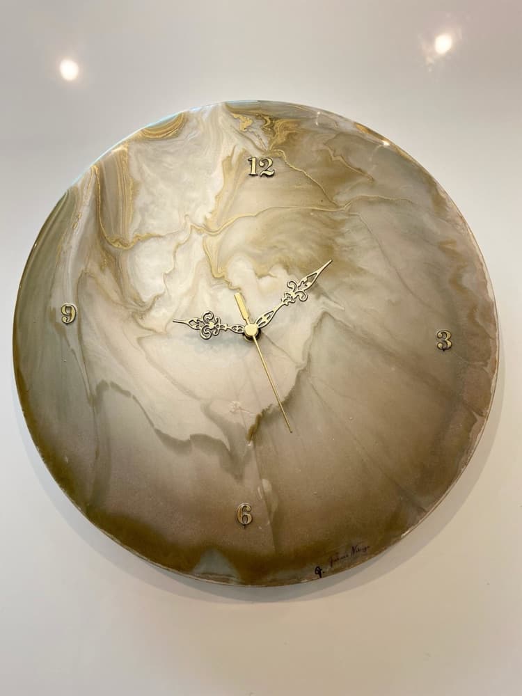 Relógio Mármore — Relógio contemporâneo